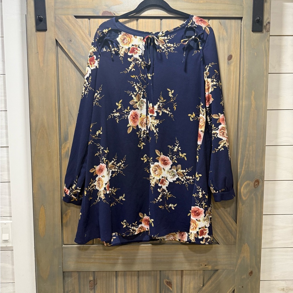 LoveRichie flowered long sleeve dress w/bows sz Large